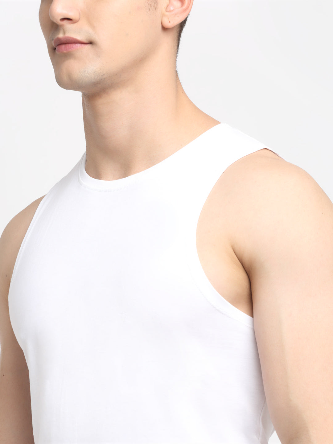 Friskers Men Solid Cotton Innerwear Gym Vest - Friskers