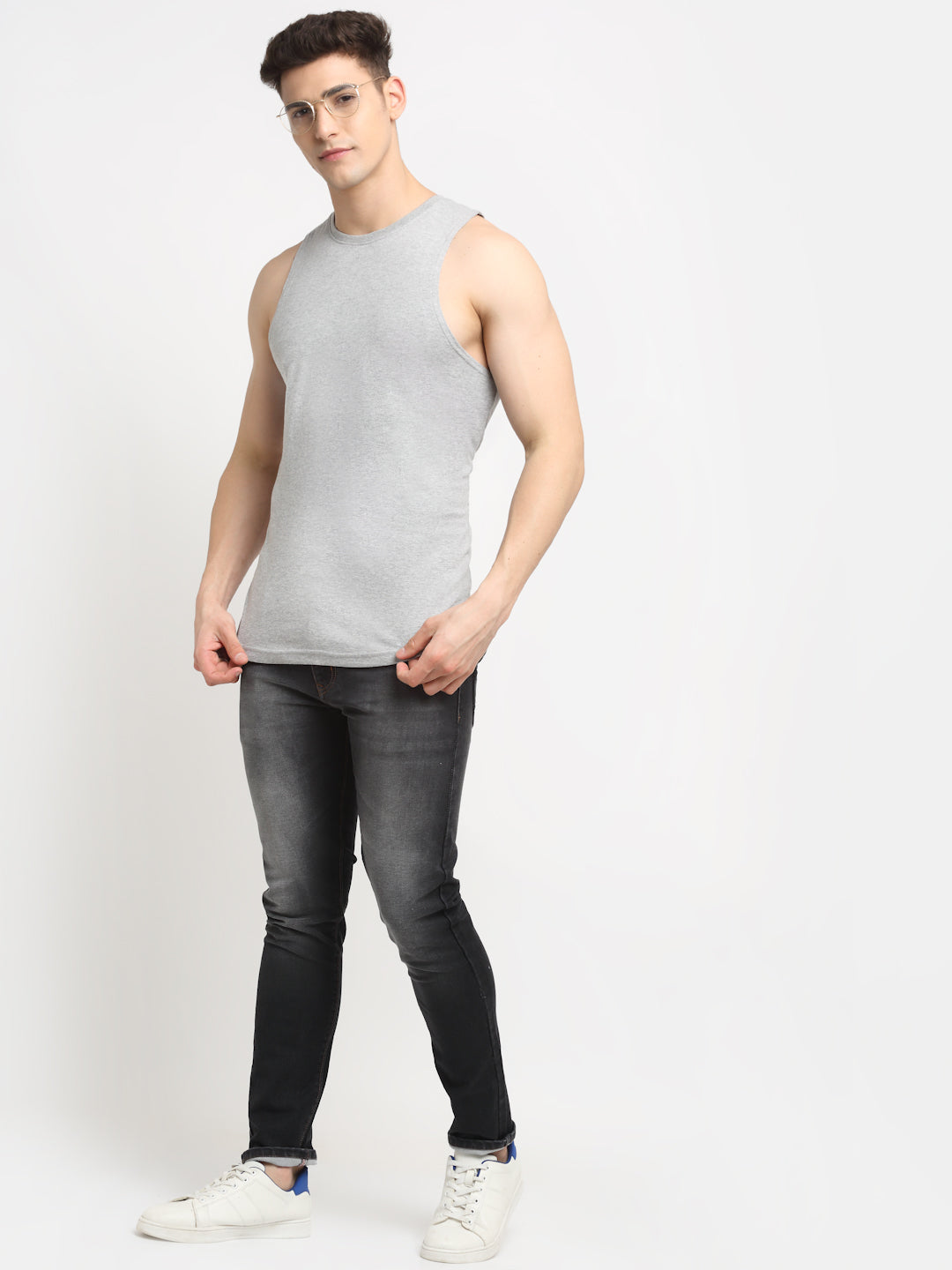 Friskers Men Solid Cotton Innerwear Gym Vest - Friskers