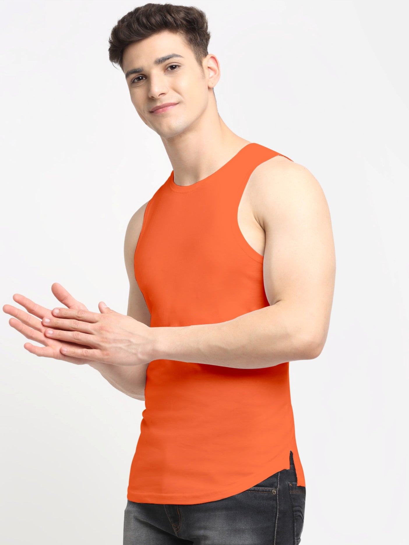 Friskers Men Solid Cotton Innerwear Gym Vest - Friskers