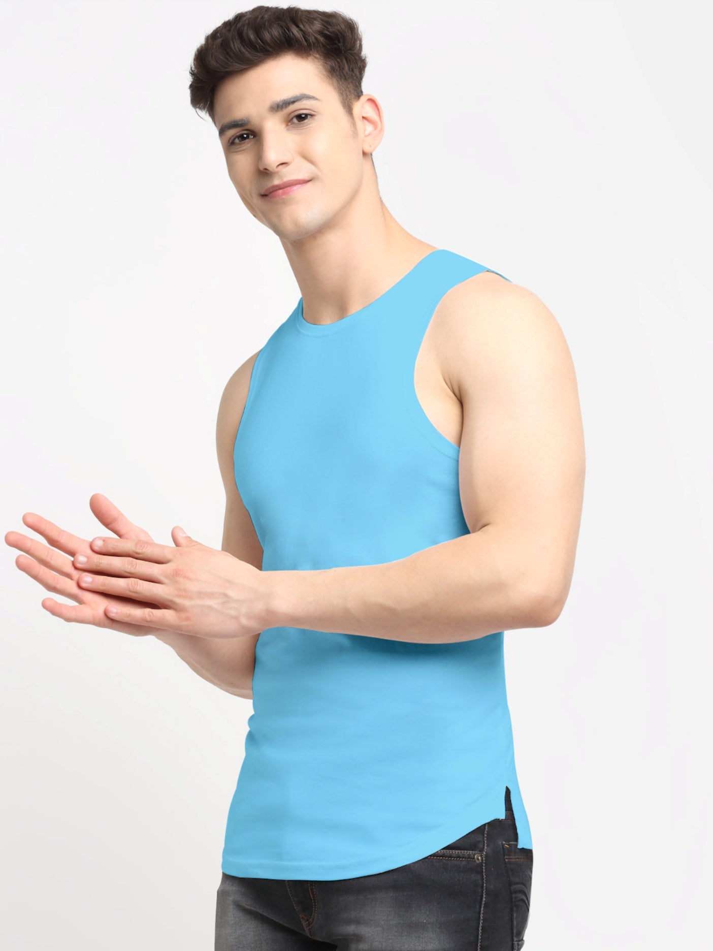 Friskers Men Solid Cotton Innerwear Gym Vest - Friskers
