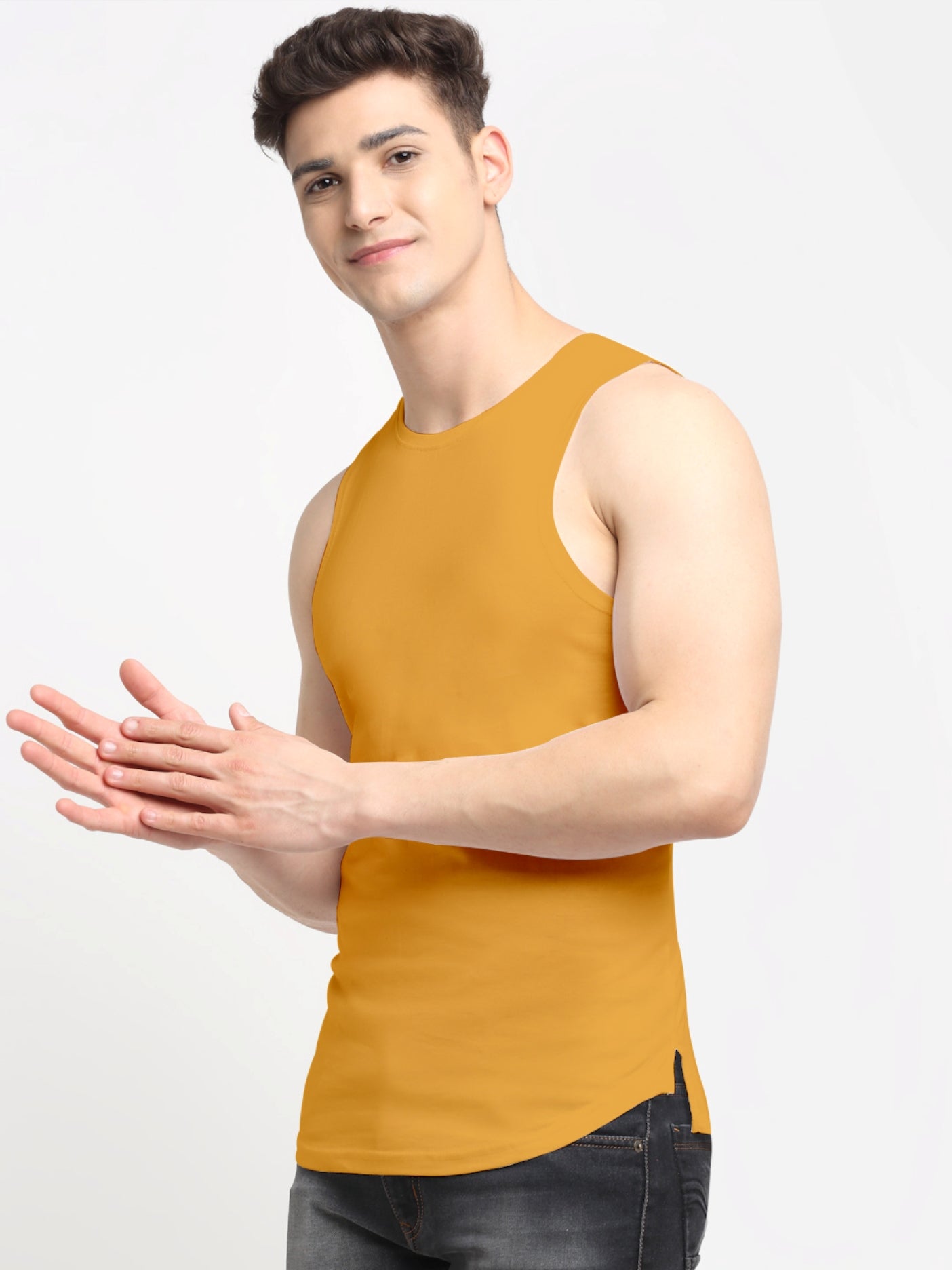 Friskers Men Solid Cotton Innerwear Gym Vest - Friskers