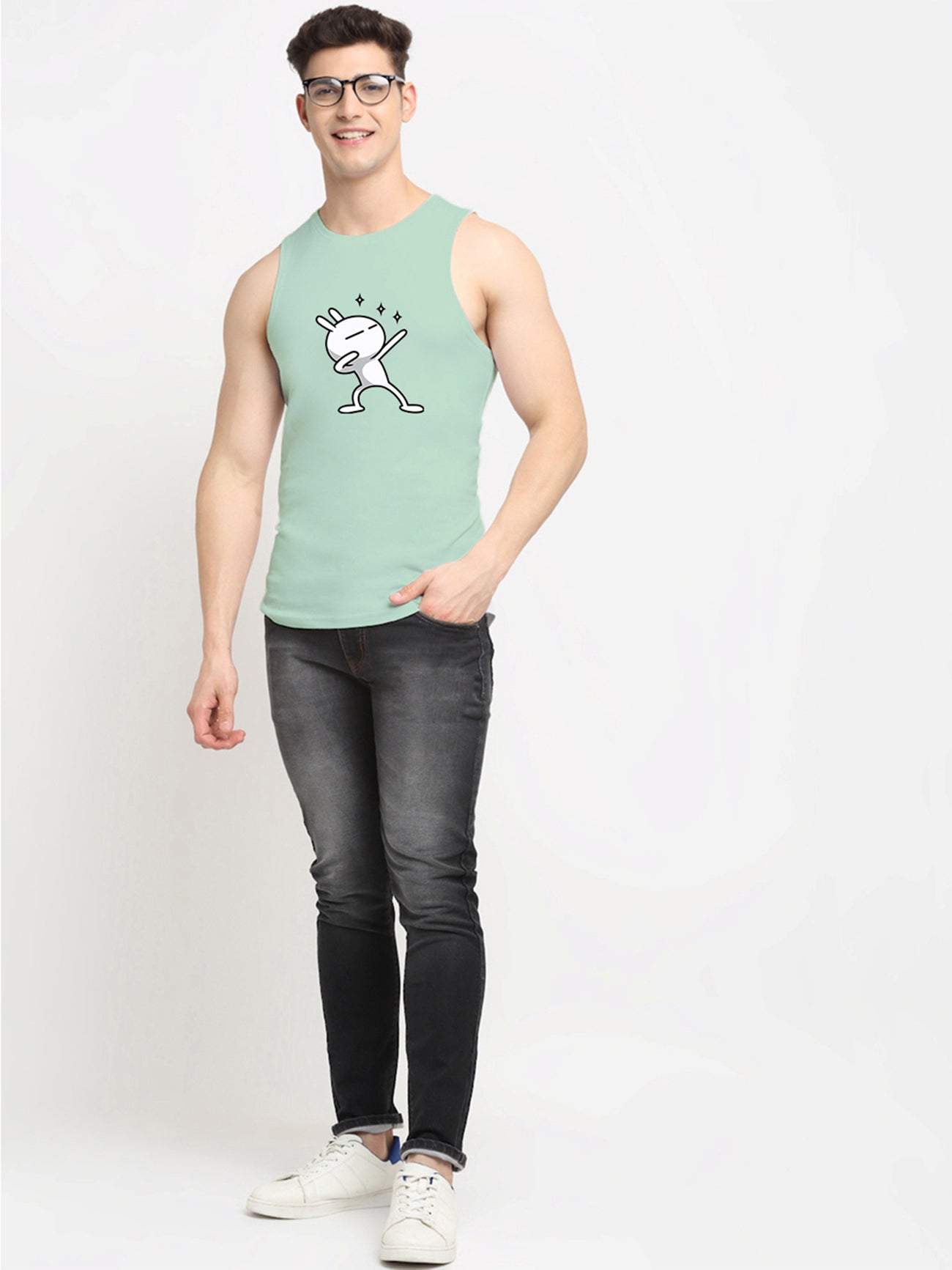 Men's Three Star Round Neck Sports Gym Vest - Friskers