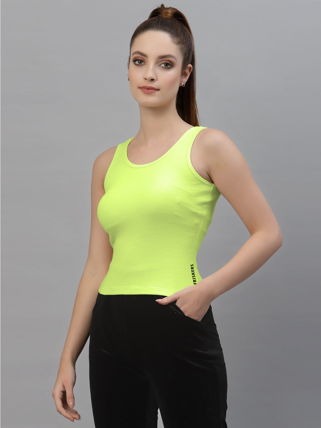 Women Pure Cotton Solid Fitted Crop Top - Friskers