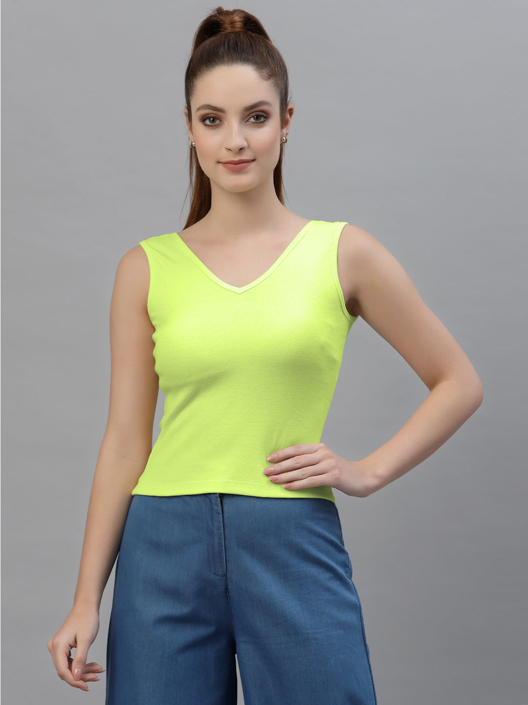 Friskers Women Solid Fitted Side Cut V Neck Top - Friskers