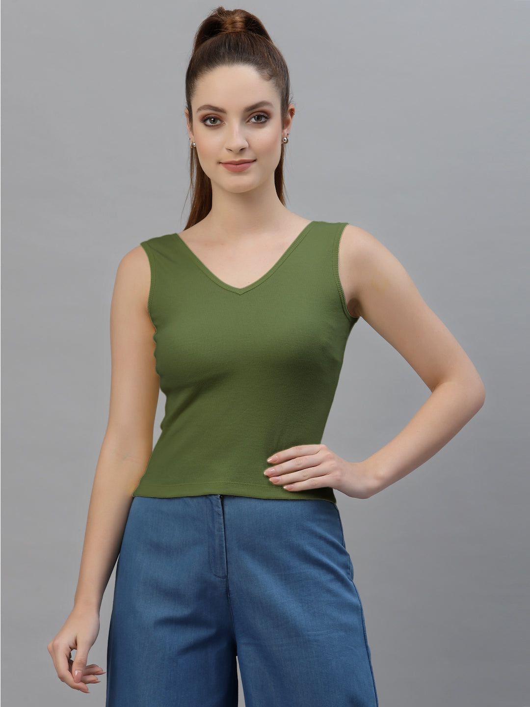 Friskers Women Solid Fitted Side Cut V Neck Top - Friskers