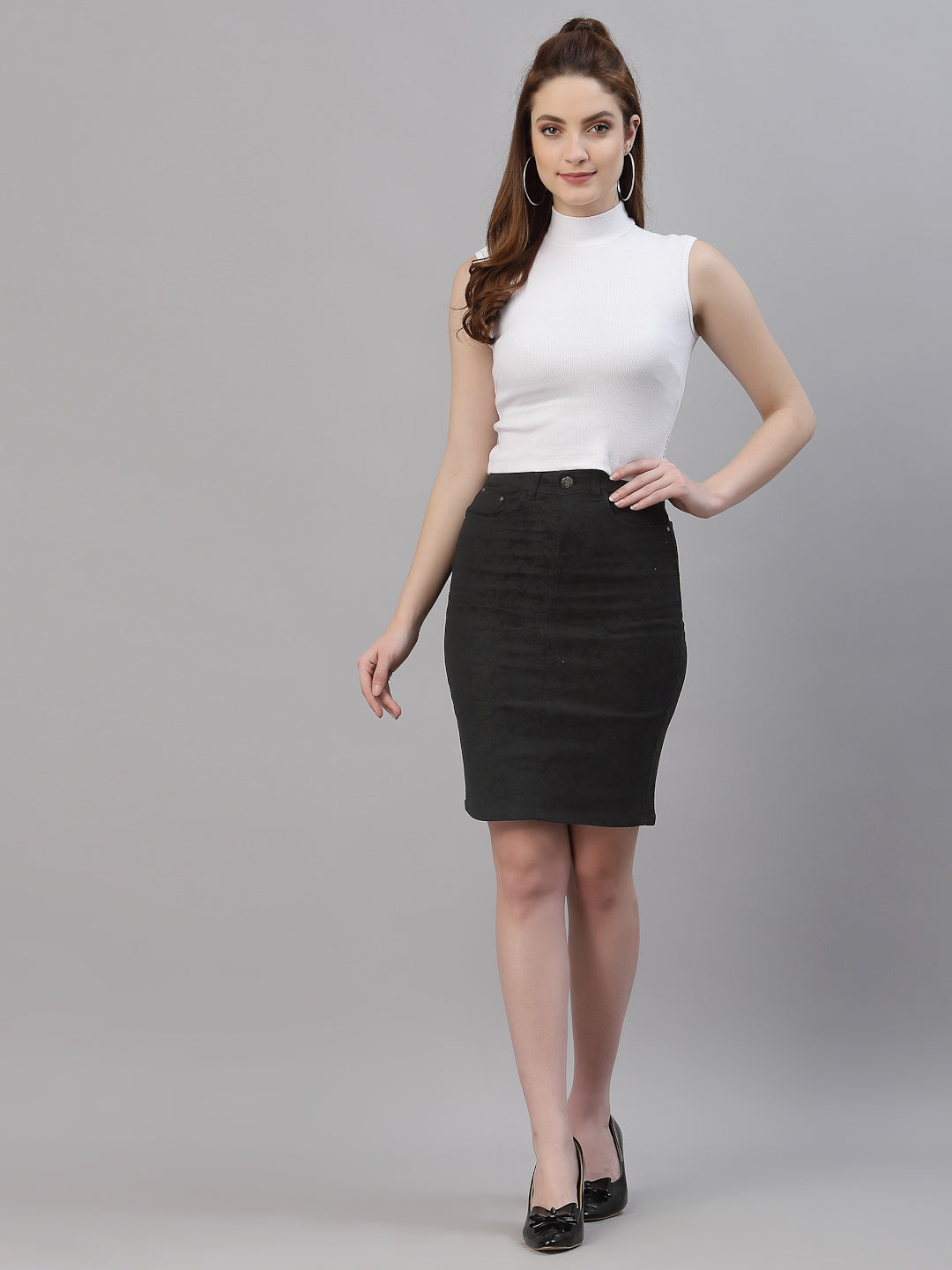 Women Solid Sleeveless Crop Top - Friskers