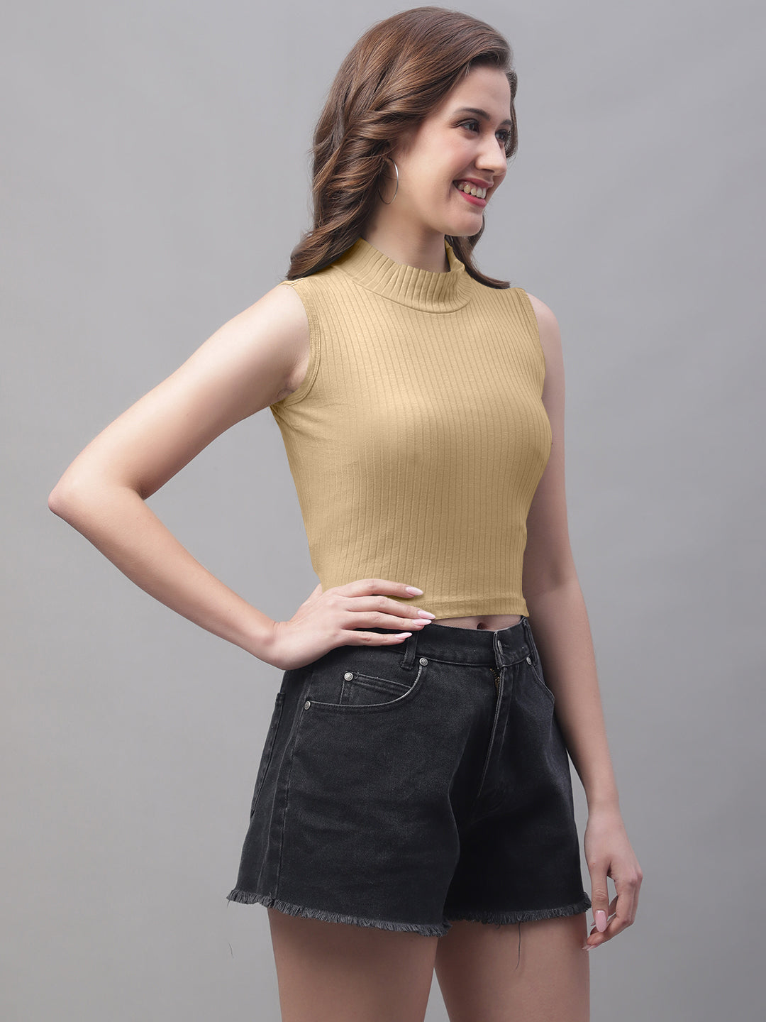 Friskers Women Solid Side Cut Crop Top - Friskers