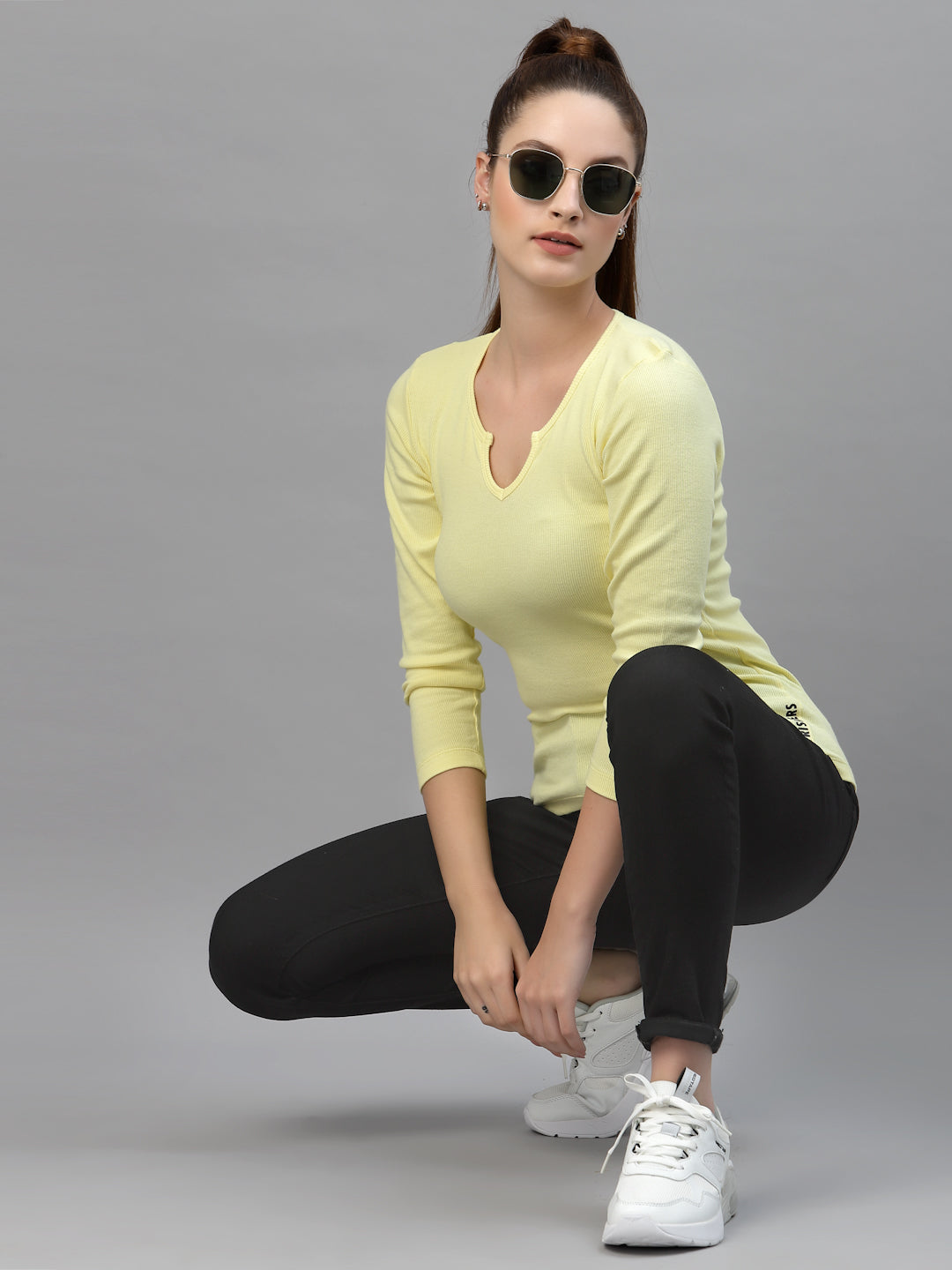 Women's Low Cut V-Neck Ruffled Long Sleeve Top - Friskers