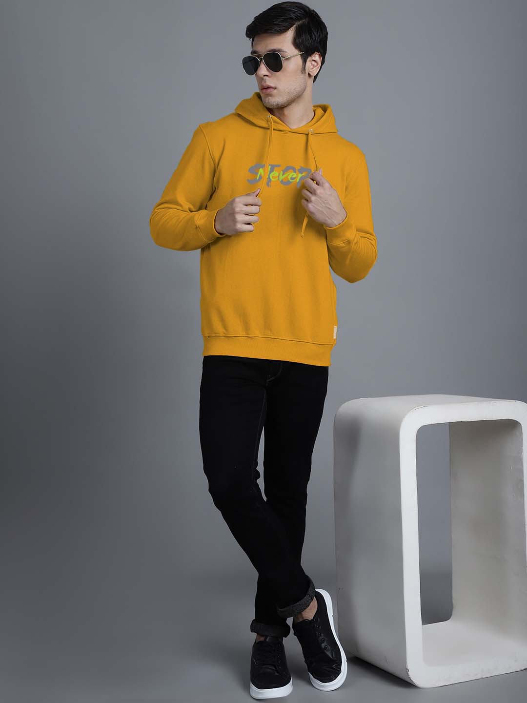 Men's Never Stop Full Sleeves Hoody T-Shirt - Friskers
