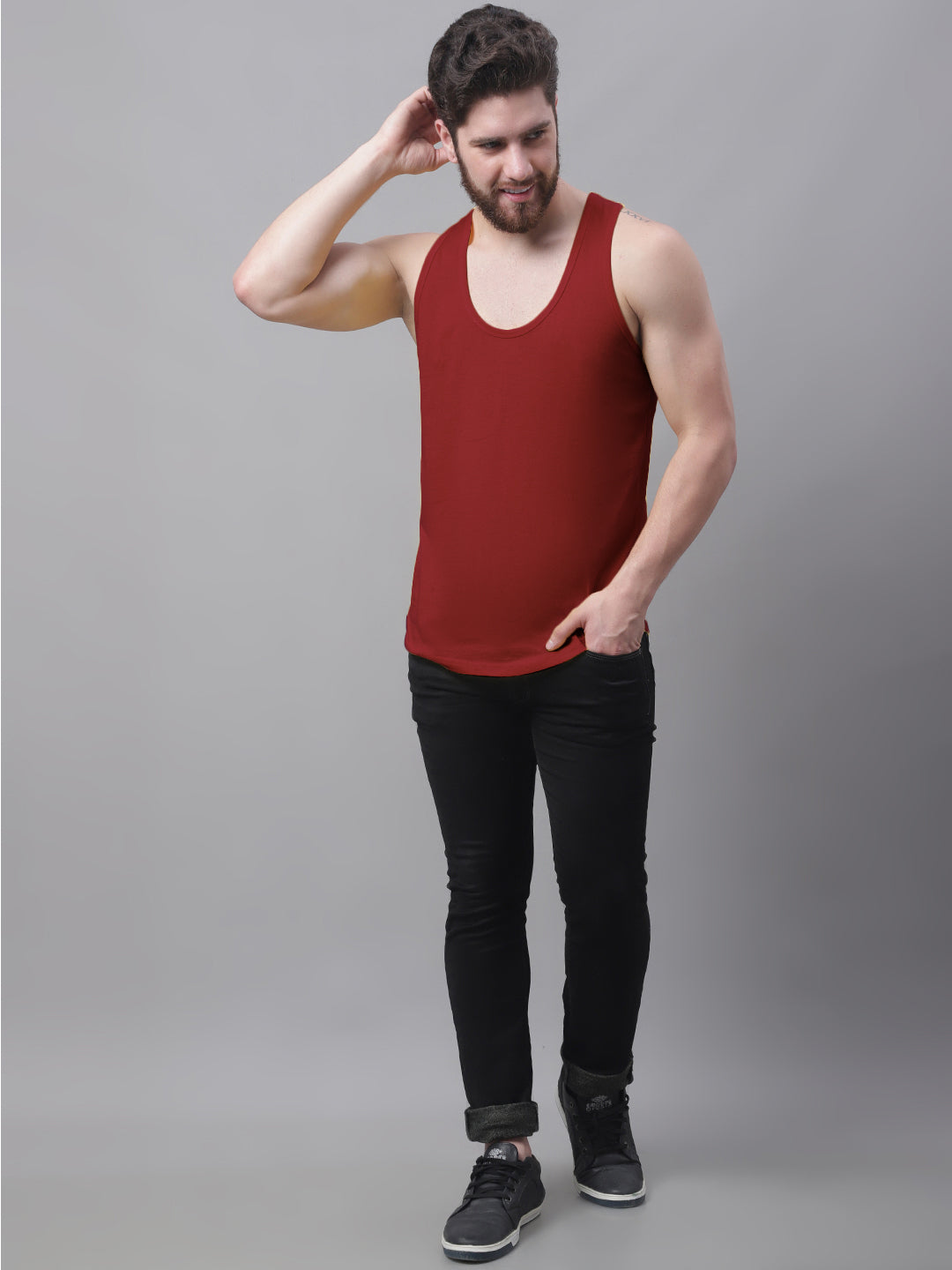 Men's Pack Of 2 White & Red Solid Pure Cotton Innerwear Gym Vest - Friskers