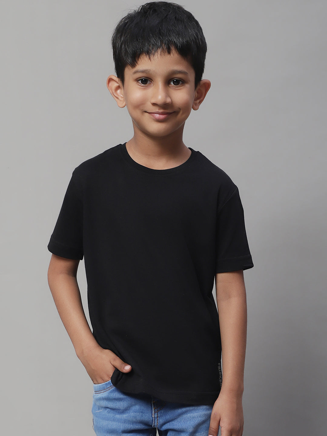 Kids Solid Pure Cotton Regular Fit T-Shirt - Friskers