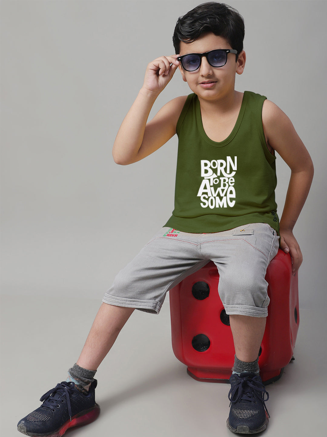 Boys Born To Be Awesome Regular Fit Vest - Friskers
