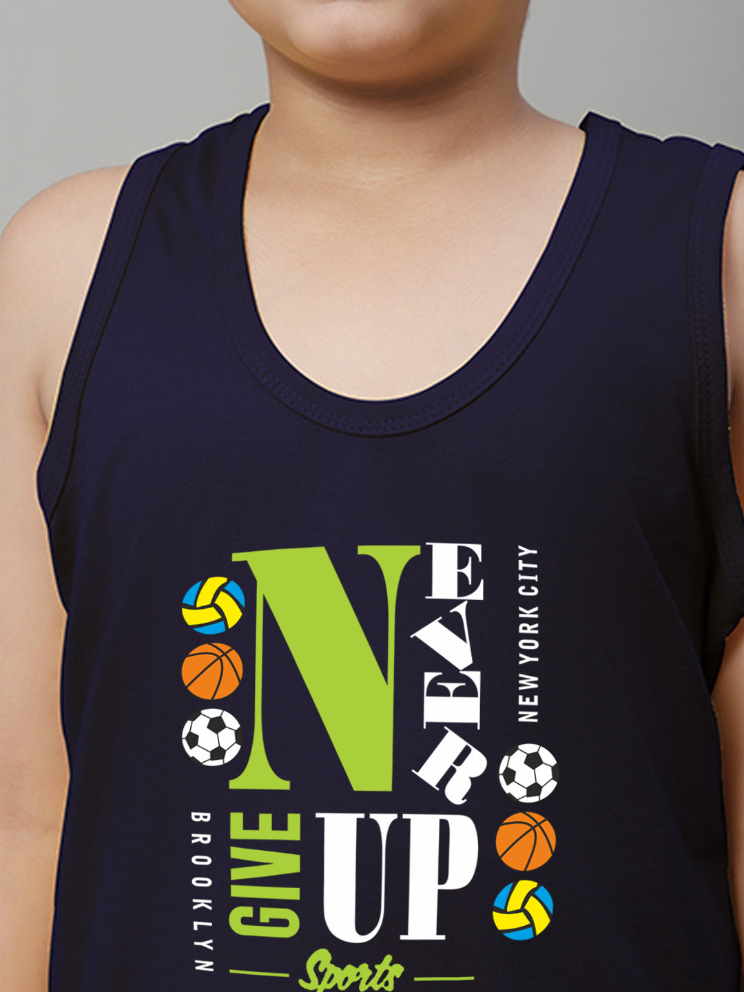 Boys Never Giveup Regular Fit Printed Vest - Friskers