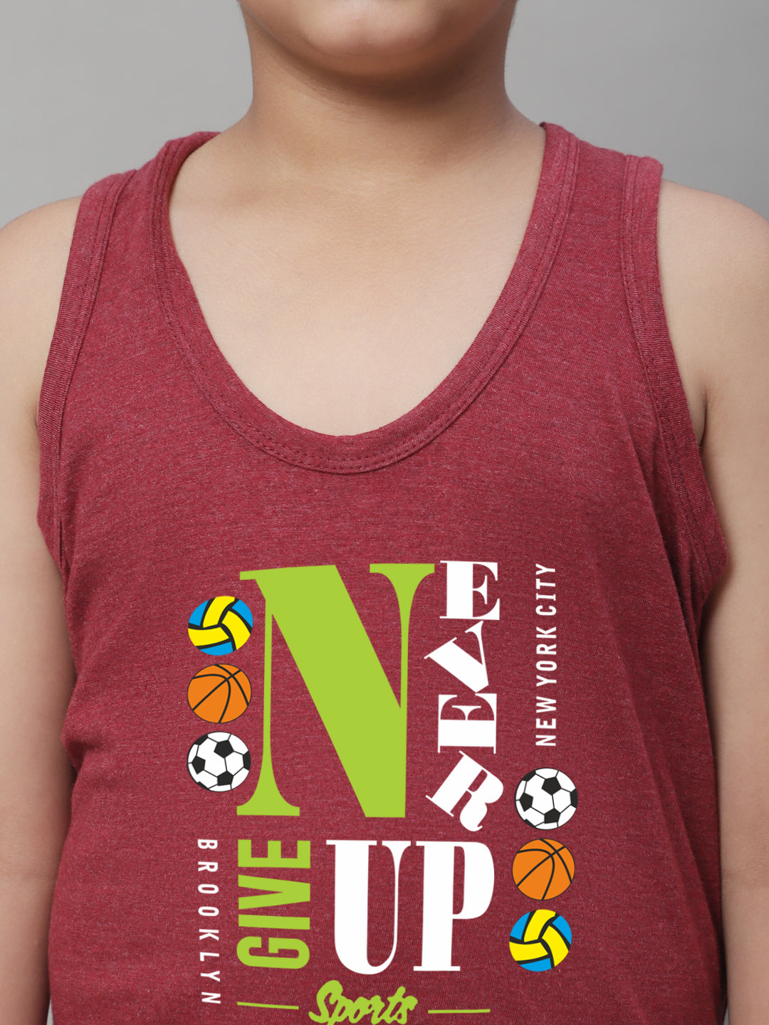 Kids Never Giveup printed Regular Fit Vest - Friskers