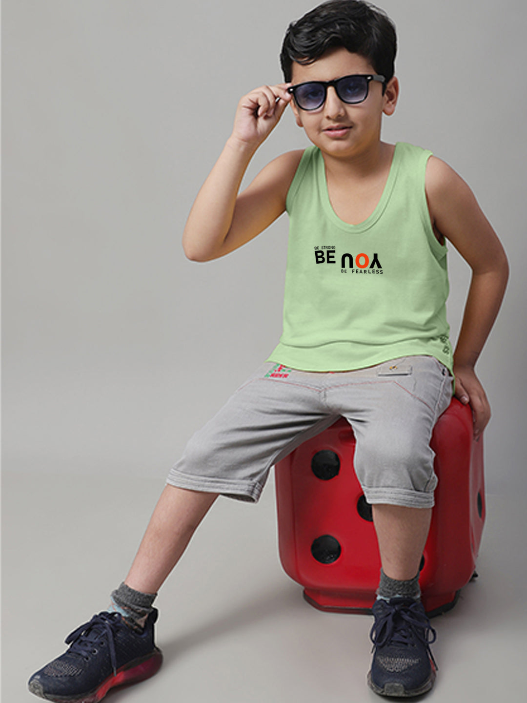 Boys Be You Printed Regular Fit Vest - Friskers