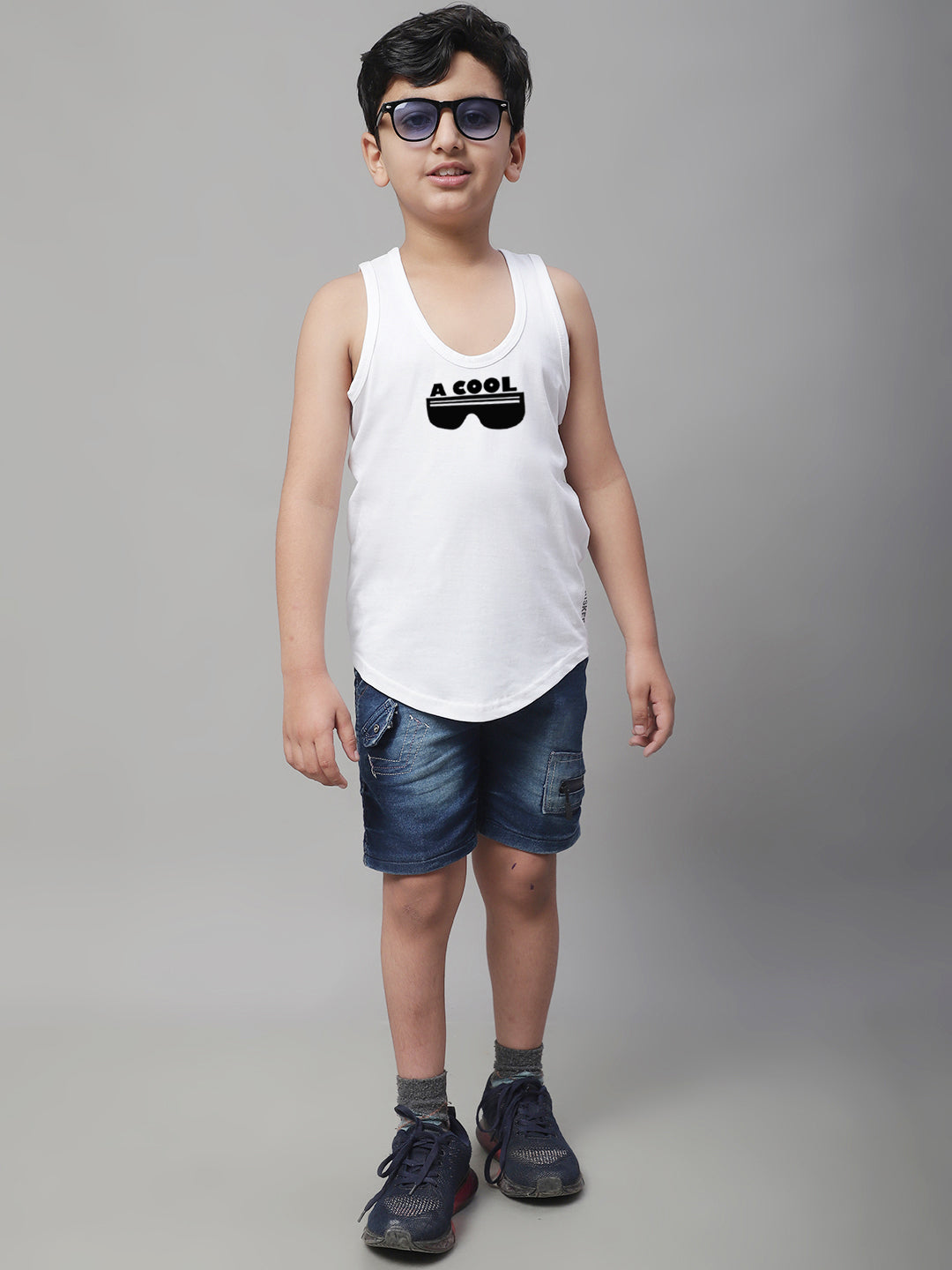 Boys Cool Printed Regular Fit Vest - Friskers
