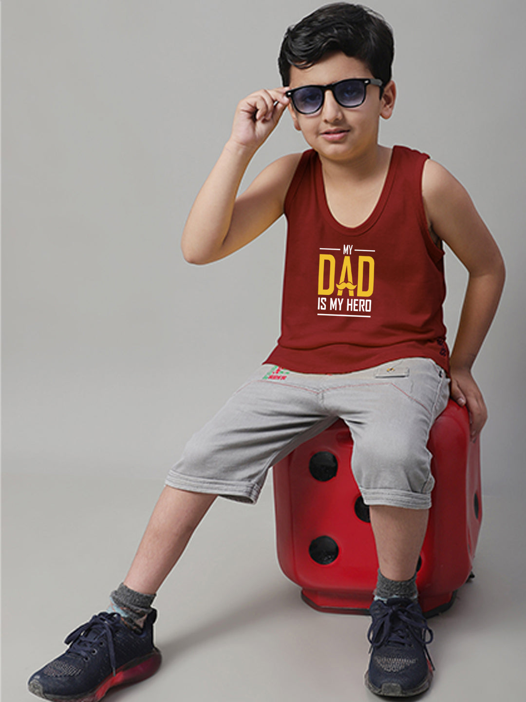 Boys My Dad Is My Hero Printed Regular Fit Vest - Friskers