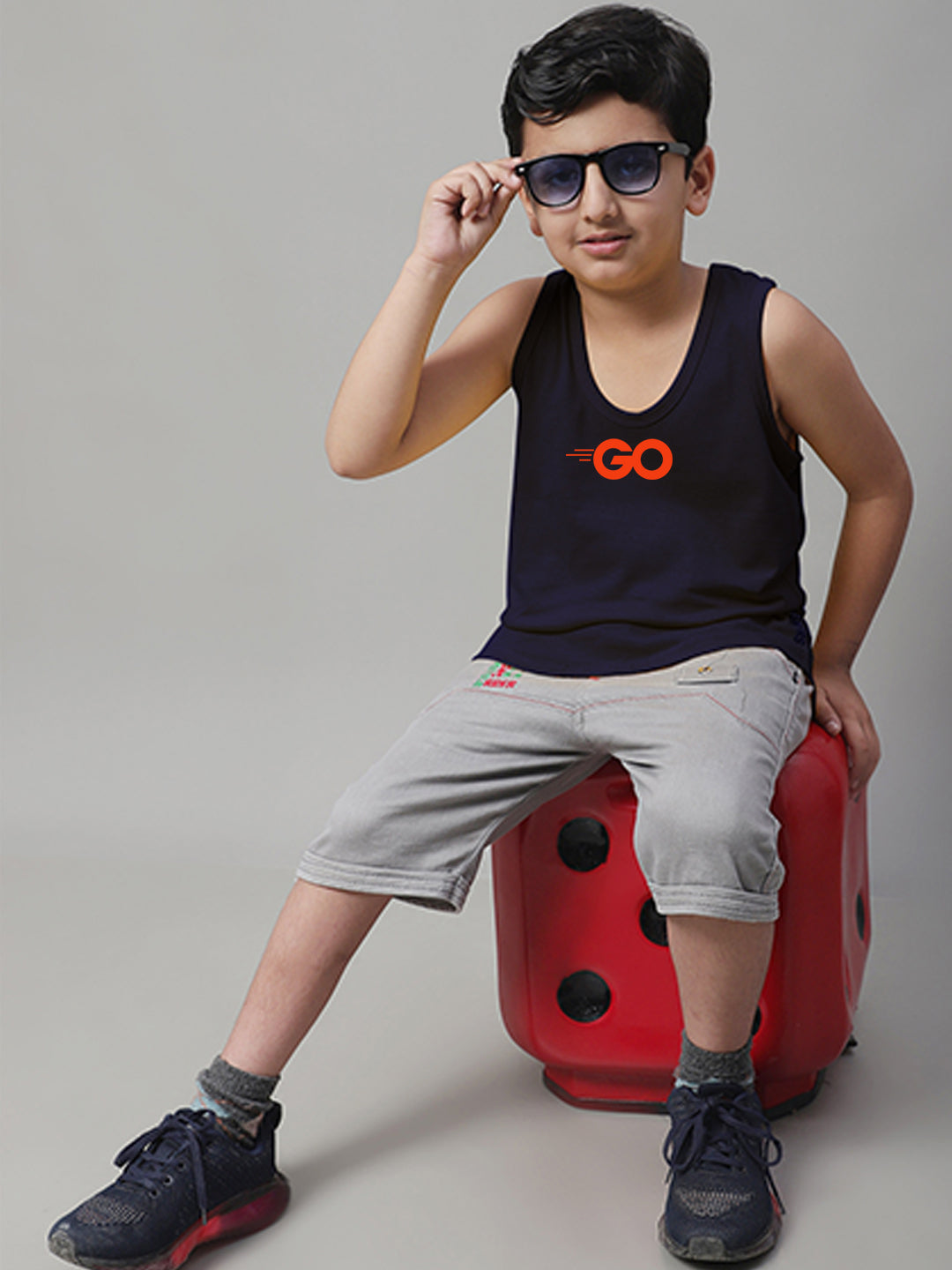 Boys Go Printed Regular Fit Vest - Friskers