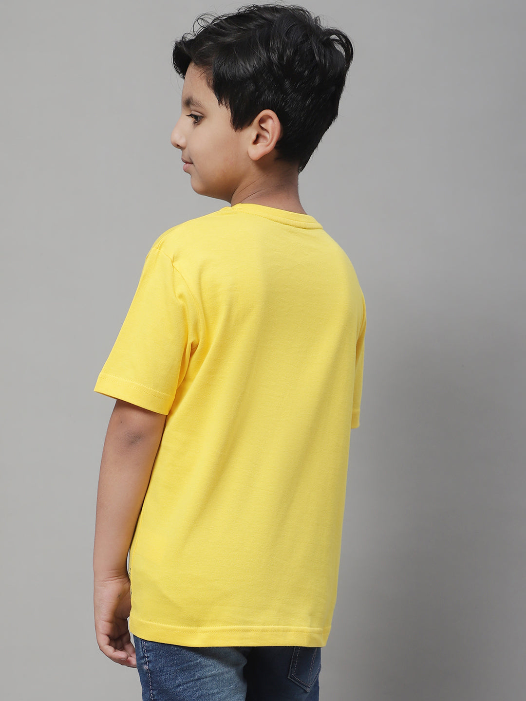 Pure Cotton Half Sleeves Round Neck 2-7Y Boys T-Shirt - Friskers