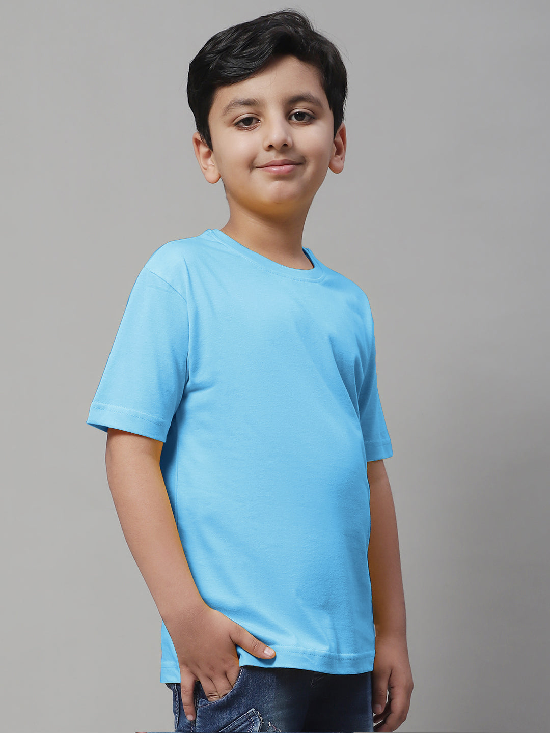 Pure Cotton Half Sleeves Round Neck 2-7Y Boys T-Shirt - Friskers