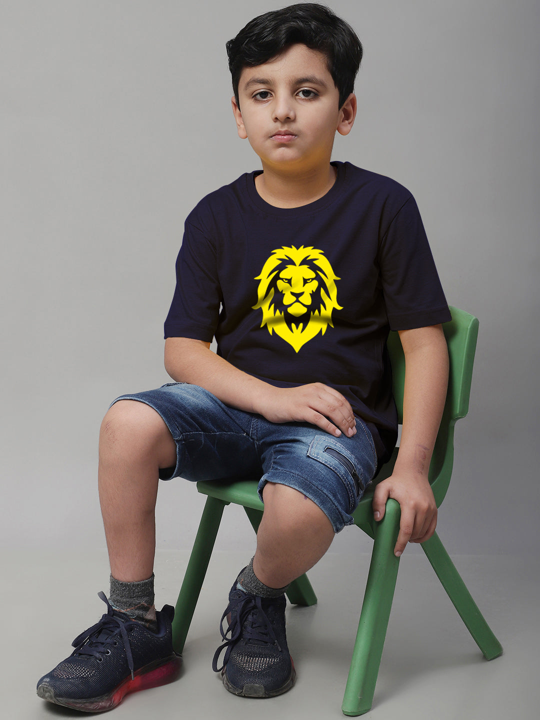 Boys Lion Regular Fit Printed T-Shirt - Friskers