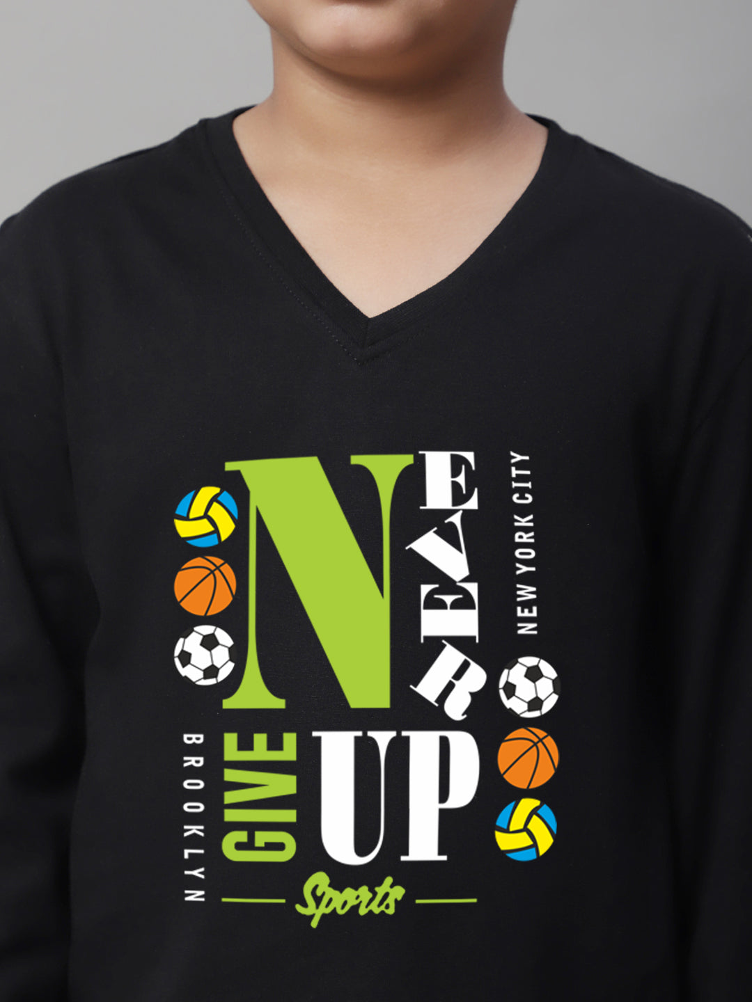 Boys Never Giveup Full Sleeves Printed T-Shirt - Friskers