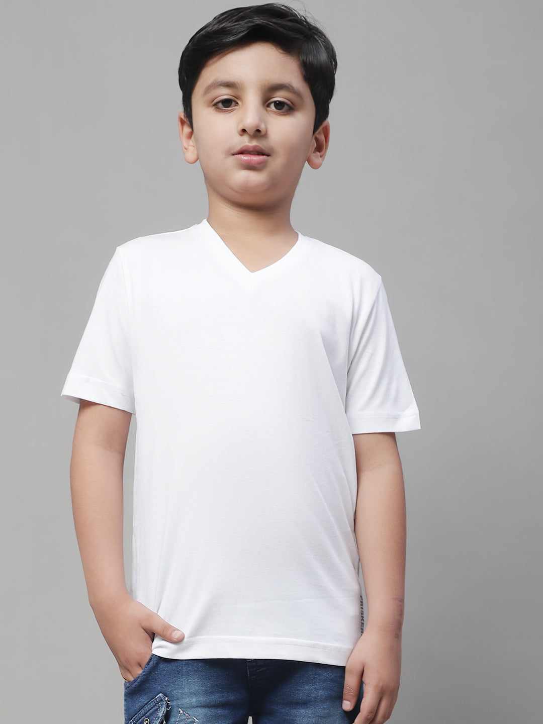 Boys V Neck Solid Pure Cotton 7-8Y T-Shirt - Friskers