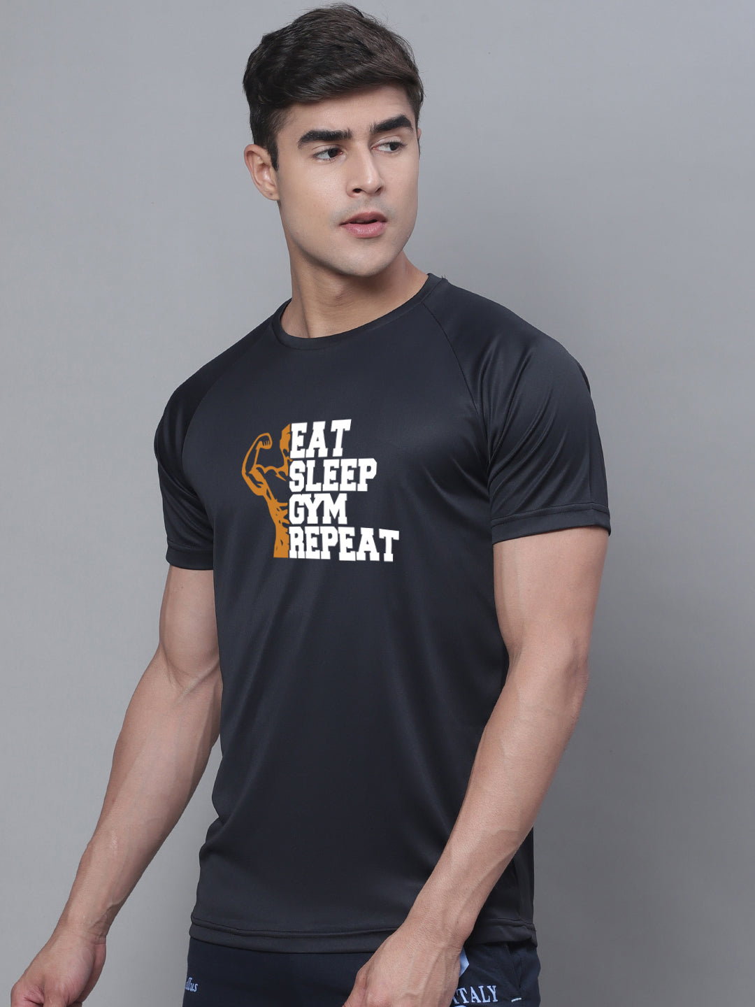 Sports Durable Polyster Round Neck T-Shirt - Friskers