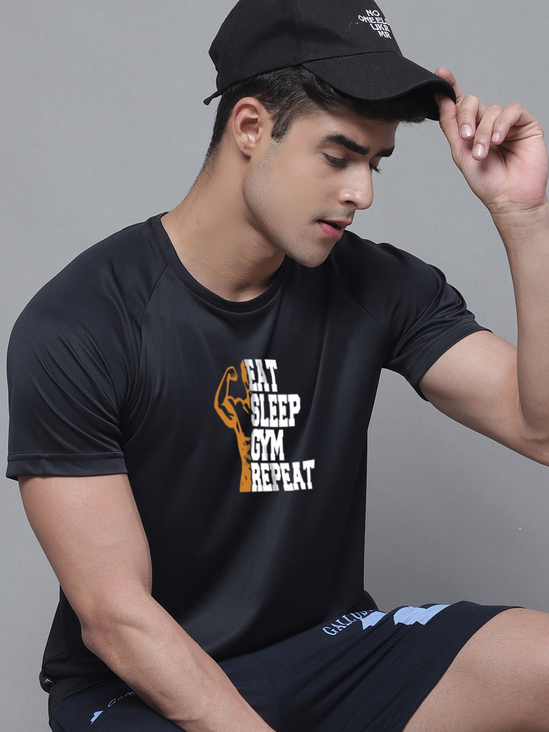 Sports Durable Polyster Round Neck T-Shirt - Friskers