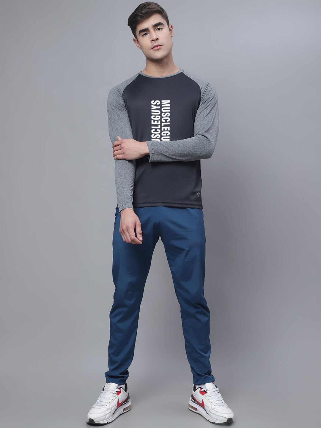 Men Airy Full Sleeves Polyster Gym T-Shirt - Friskers