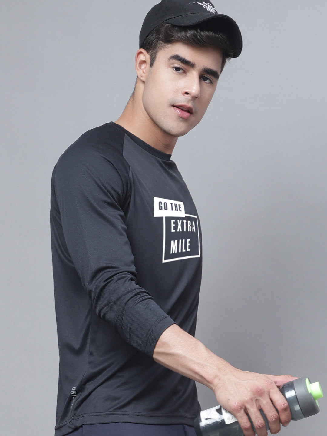 Men Full Sleeves Rapid Dry Polyster T-Shirt - Friskers