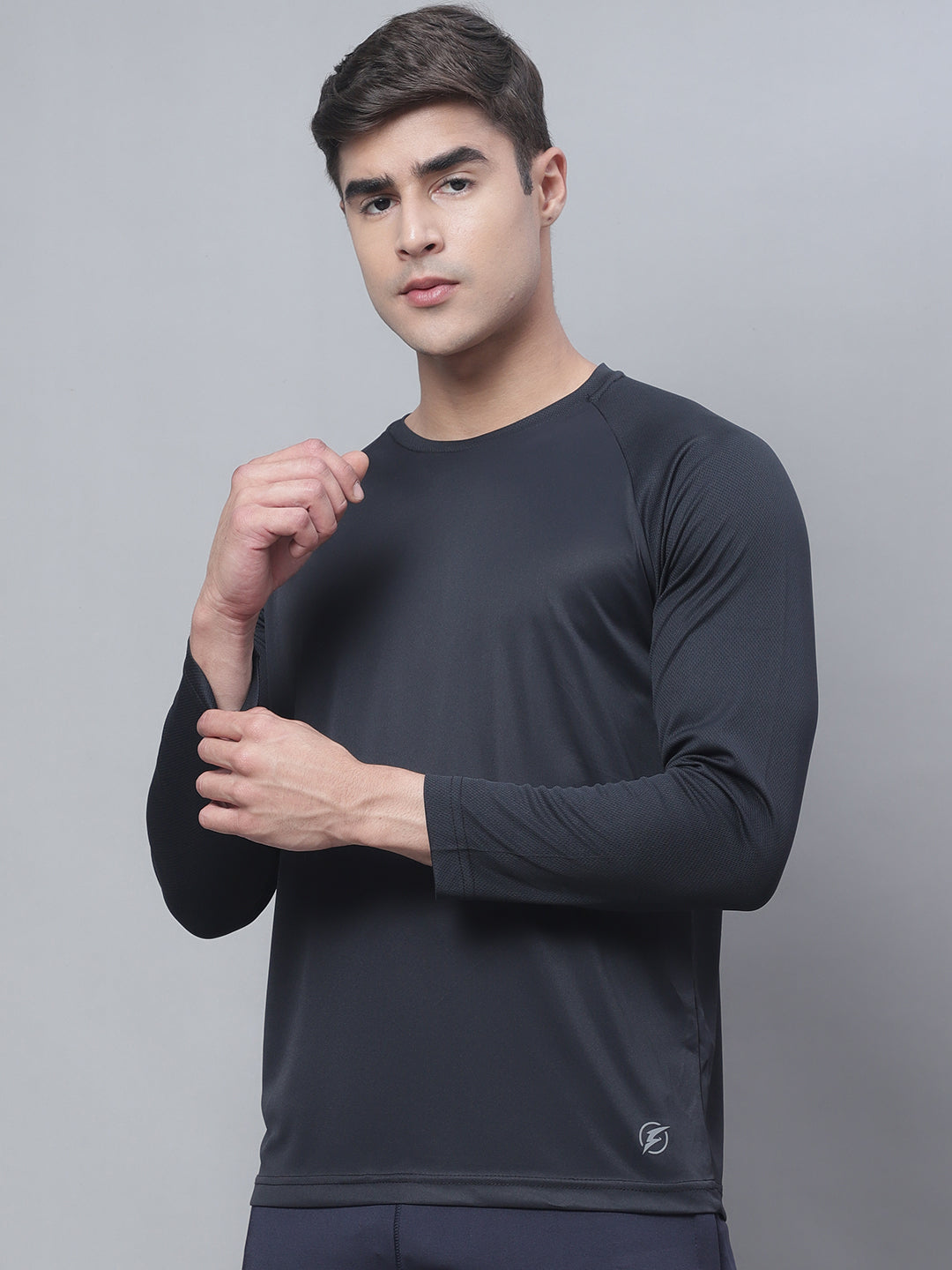 Men Full Sleeves Round Neck Sports T-shirt - Friskers