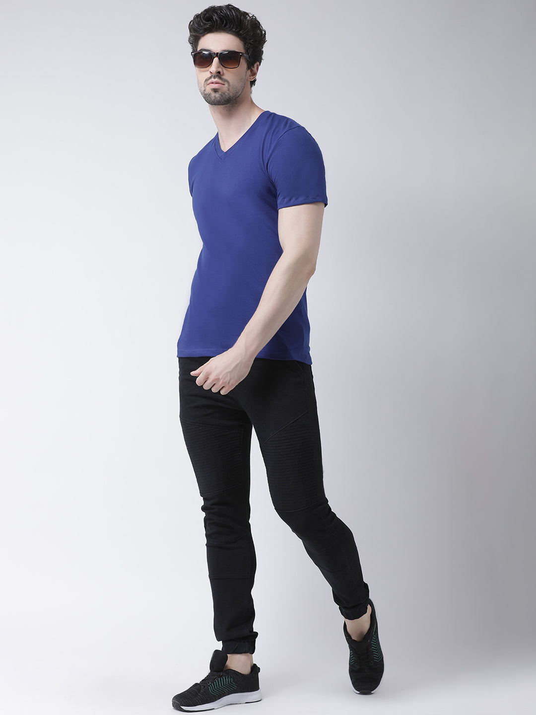 Men V-Neck Solid Cotton Slim Fit Half Sleeve T-shirt - Friskers