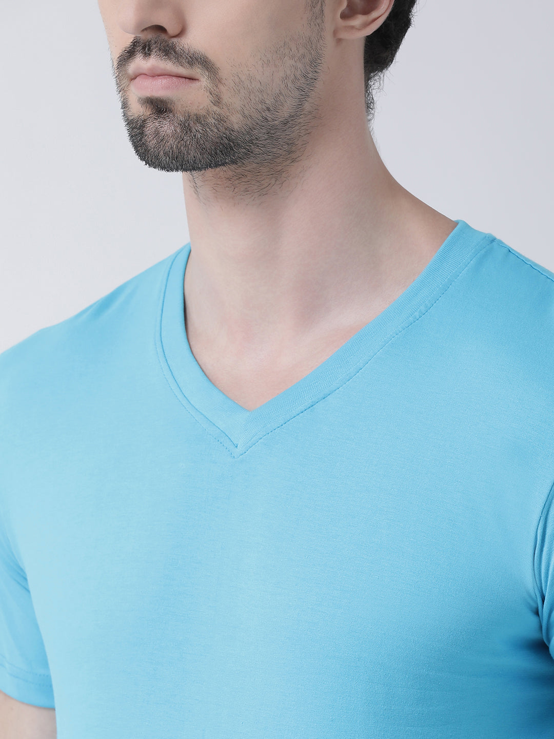 Men V-Neck Solid Cotton Slim Fit Half Sleeve T-shirt - Friskers