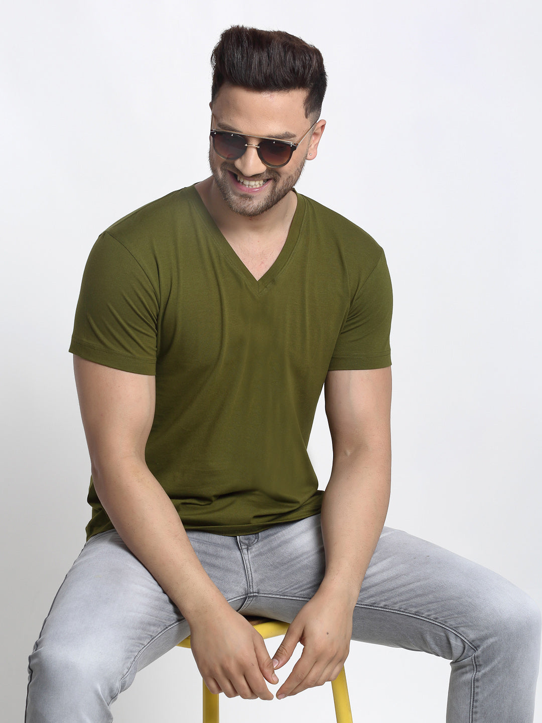 Men V-Neck Solid Cotton Slim Fit Half Sleeve T-shirt - Friskers