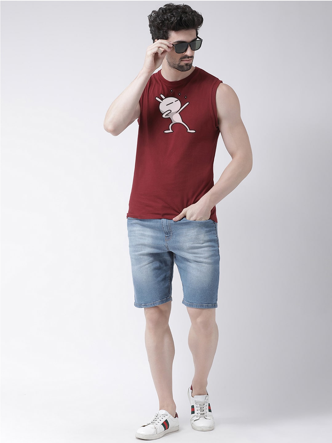 Men Dancing Stars Printed Cotton Gym Vest - Friskers