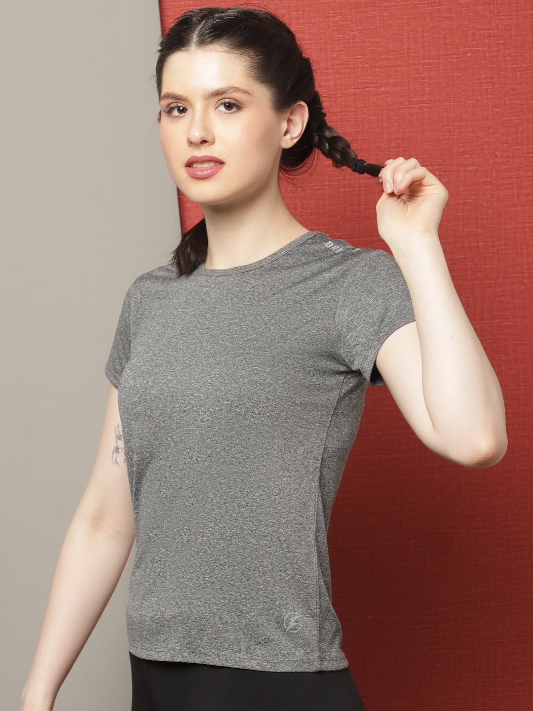 Women Round Neck Short Sleeves Slim Fit Running T-shirt - Friskers
