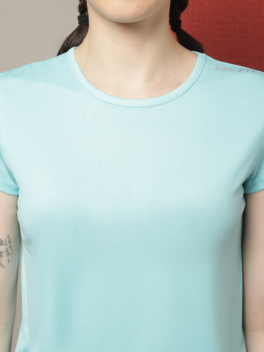 Women's Self Design Anti Odour Reflective Sports T-shirt - Friskers