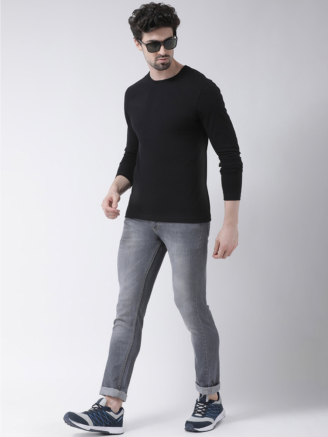 Men Solid Round Neck Full Sleeve T-shirt - Friskers