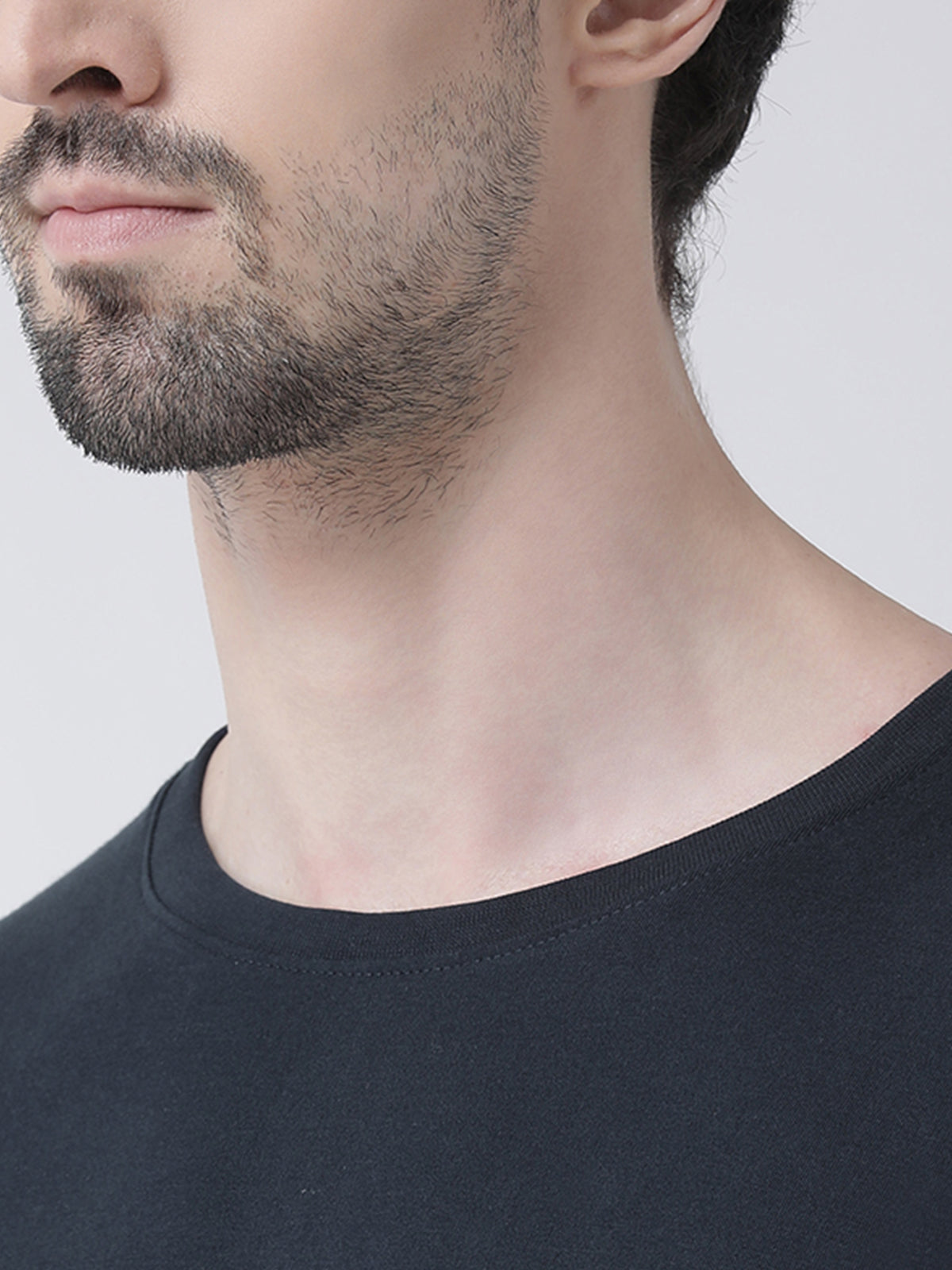 Men Solid Round Neck Full Sleeve T-shirt - Friskers