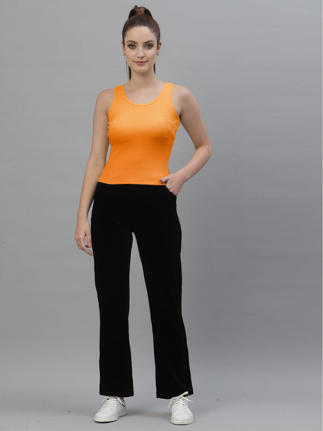 Women Pure Cotton Solid Fitted Crop Top - Friskers