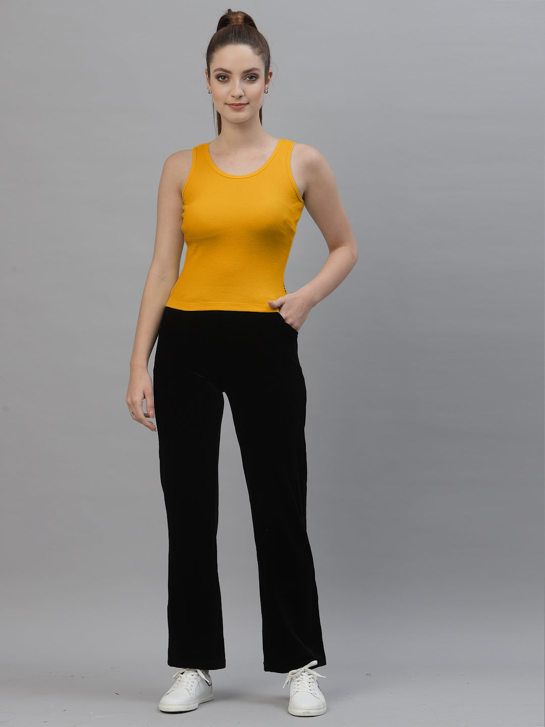 Women Pure Cotton Solid Fitted Crop Top - Friskers