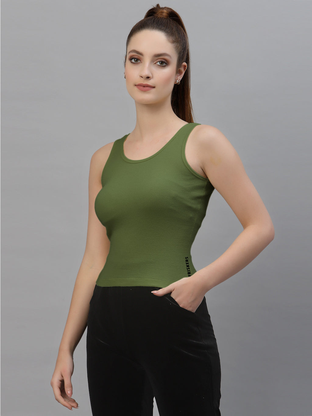 Women Pure Cotton Solid Fitted Crop Top - Friskers