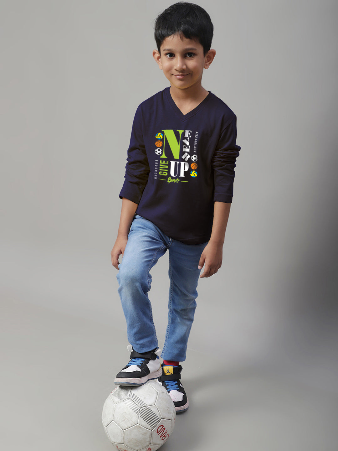 Boys Never Giveup Casual Fit Printed T-Shirt - Friskers