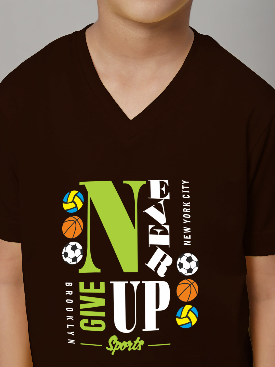 Boys Never Giveup Half Sleeves Printed T-Shirt - Friskers