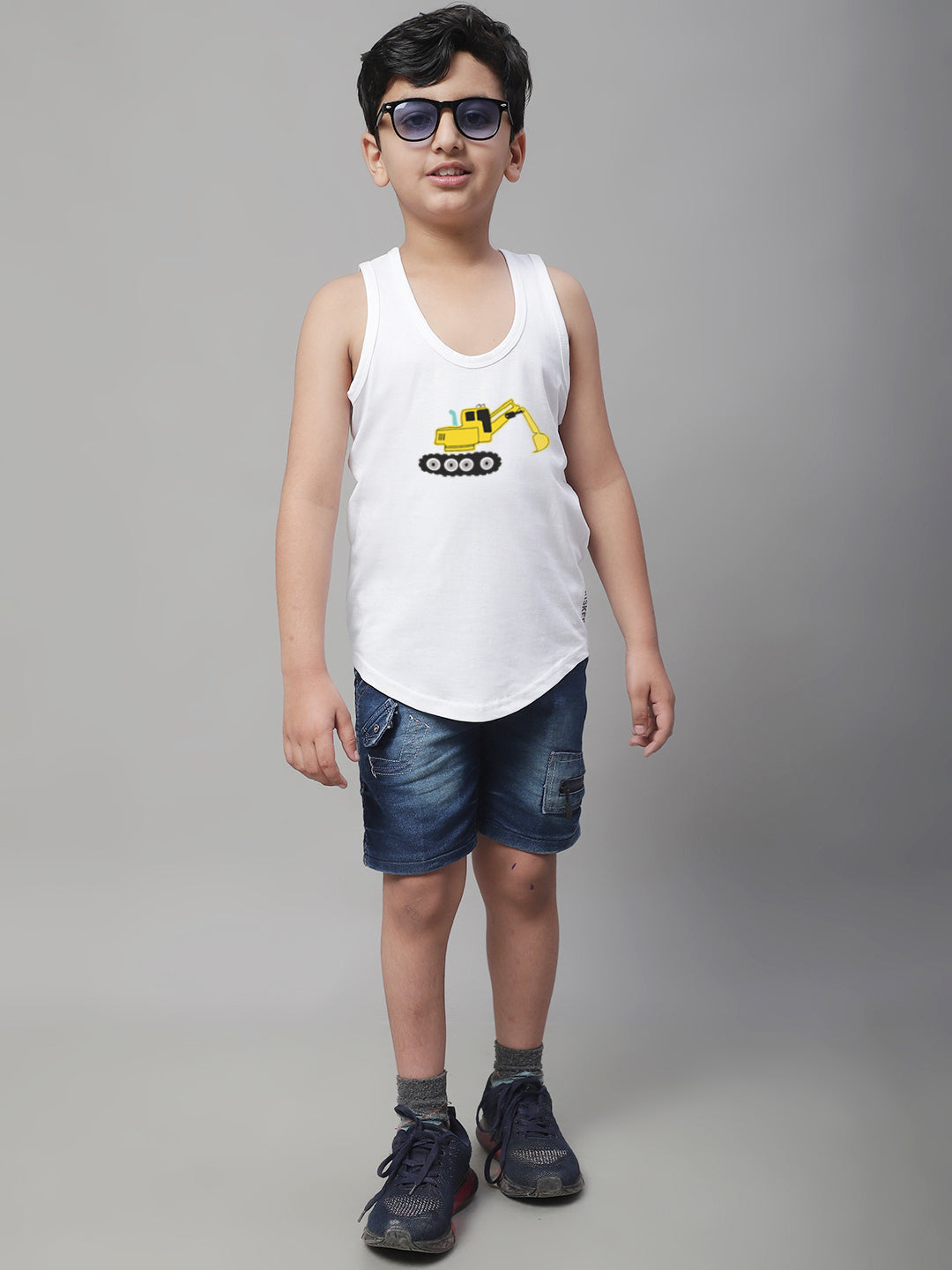 Boys Excavator Regular Fit Printed Vest - Friskers