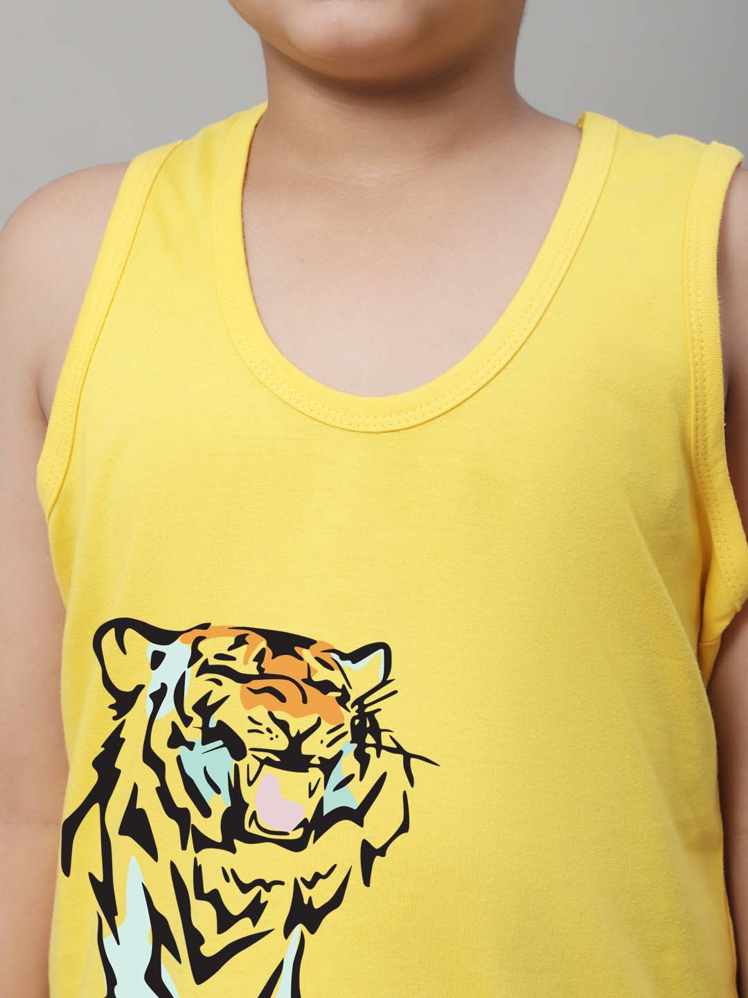 Boys Tiger Printed Regular Fit Vest - Friskers