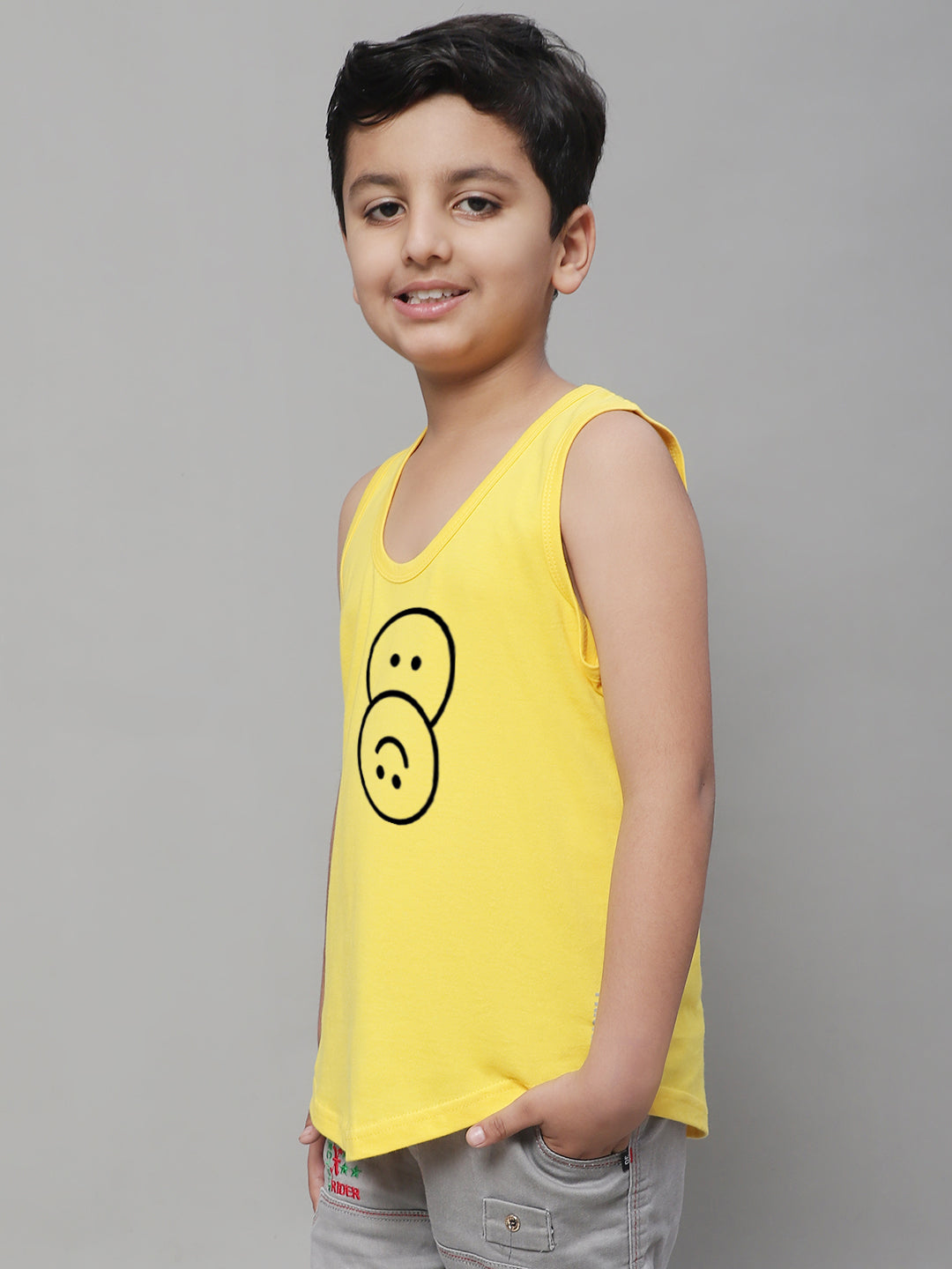 Boys Smiley Printed Regular Fit Vest - Friskers