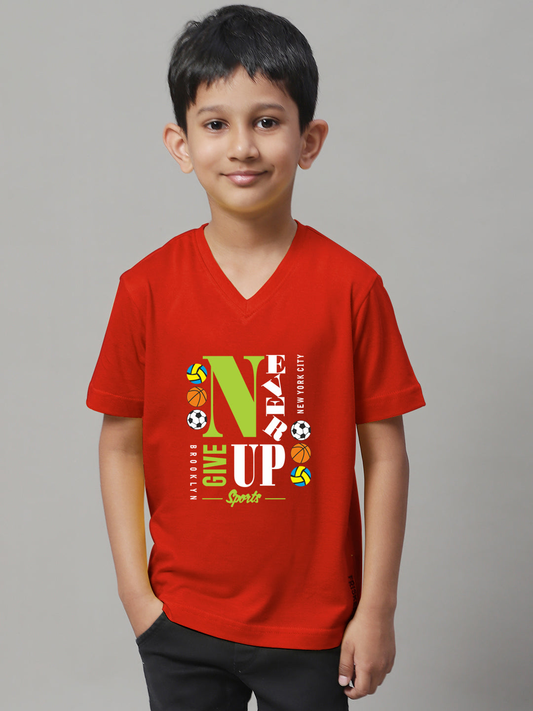 Boys Never Giveup Half Sleeves Printed T-Shirt - Friskers