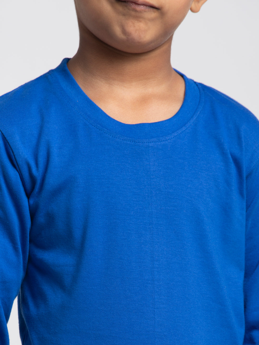 Boys Solid Pure Cotton Regular Fit T-Shirt - Friskers